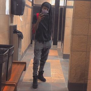 Meet your Posher, Kels